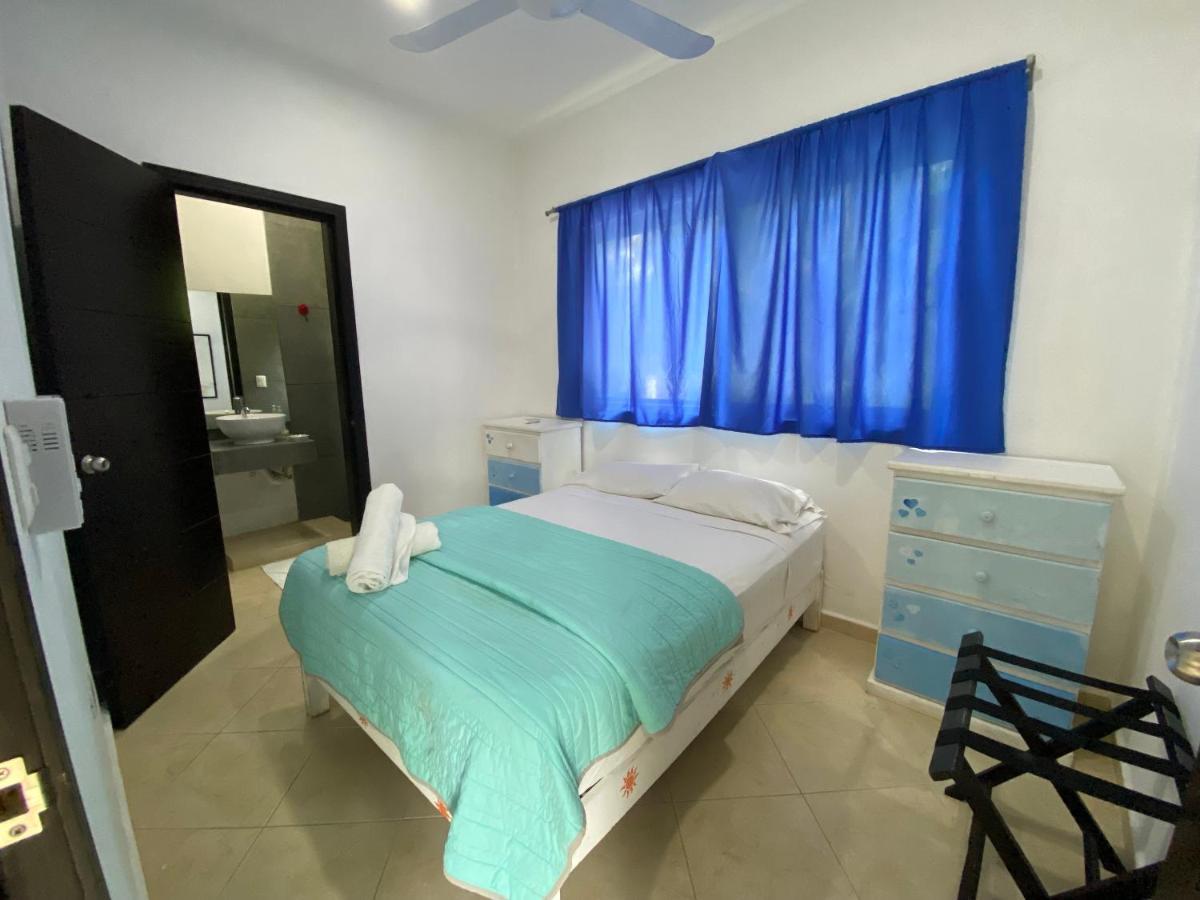 Esquina De La Felicidad de PLAYACAR Bed and Breakfast Playa del Carmen Exterior foto